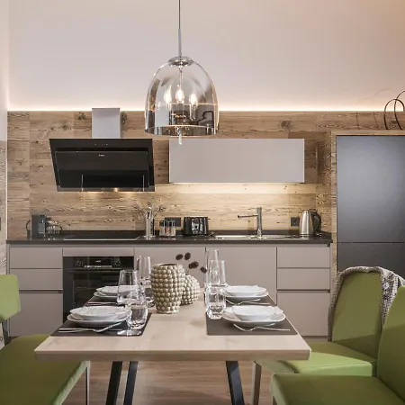 Апартаменти Lenzup